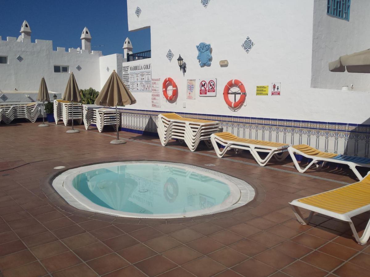 Huoneisto Garden House Playa del Inglés